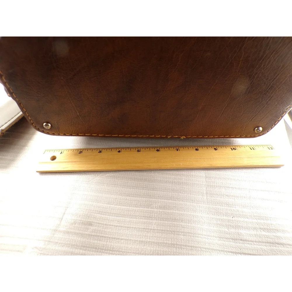 Unbranded vintage hard
